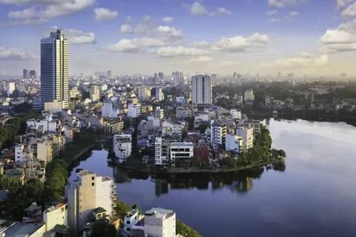 HOT: Camera siêu zoom “bóc” - Cảm hứng video marketing từ Hotspot Matrix
